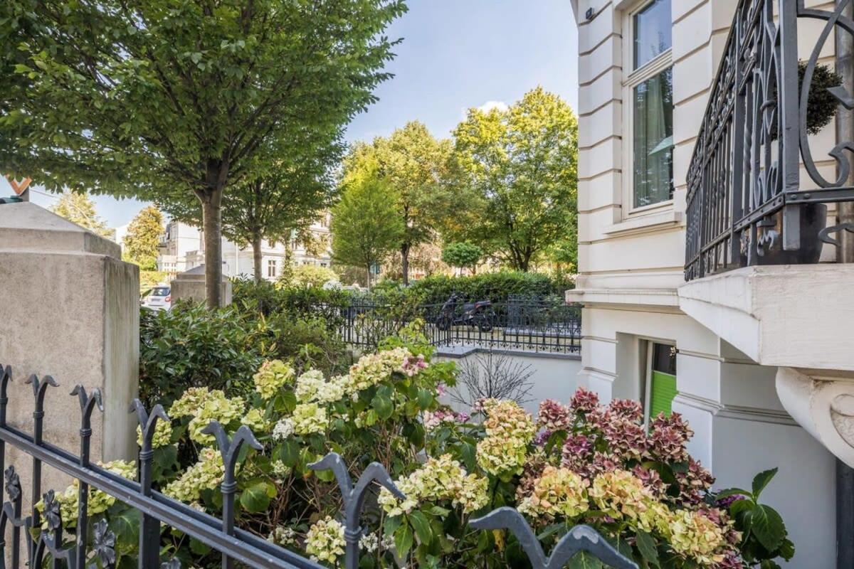 Modern Apartment Near Aussenalster Hamburg Exterior photo